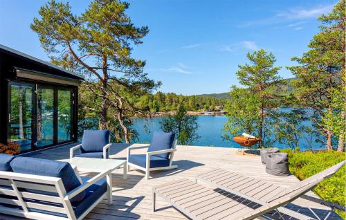 4 Bedroom Lovely Home In Skodje — 5-Star Luxury Hotel in Skodje, Norway