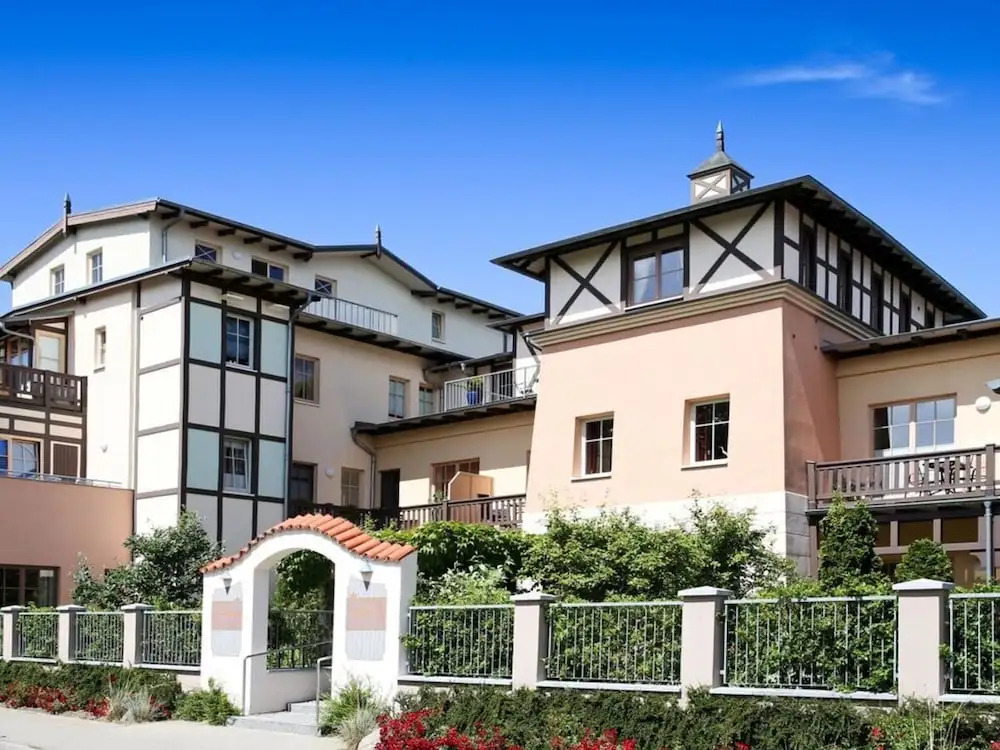 Apartment 28 Seestern Residence — 4-Star Luxury Hotel in Ostseebad Kuehlungsborn, Germany