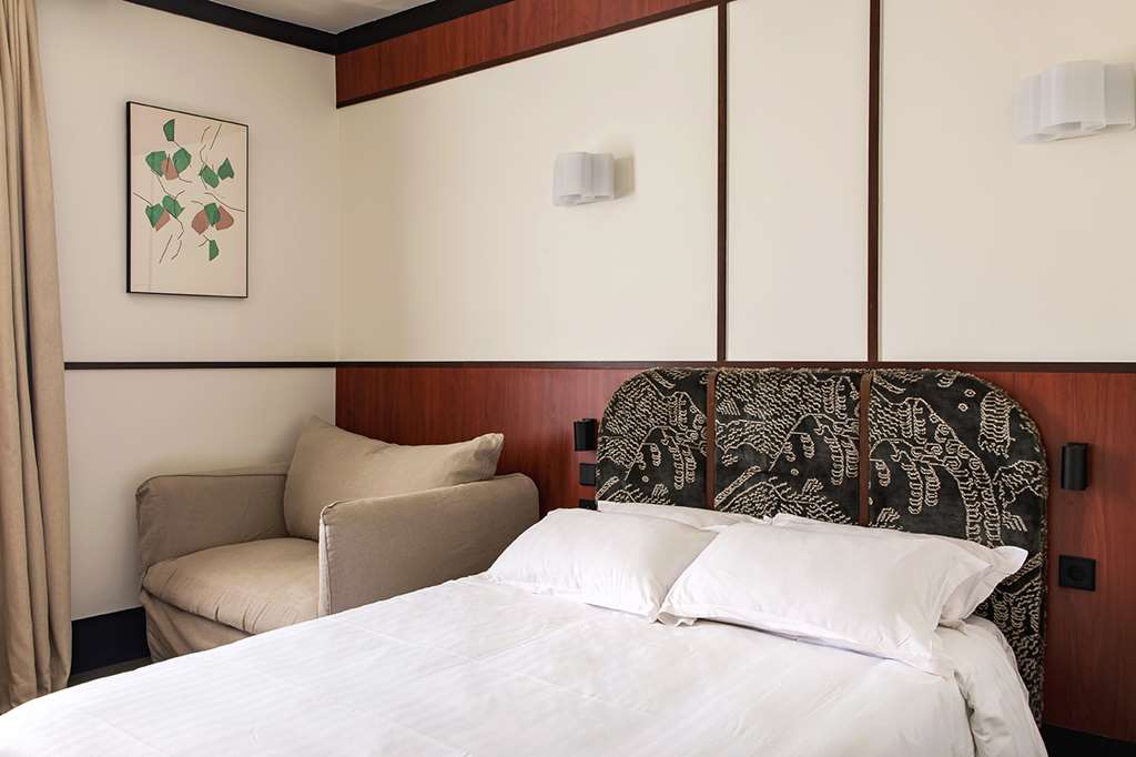 Hotel Arian - last minute hotel in Paris