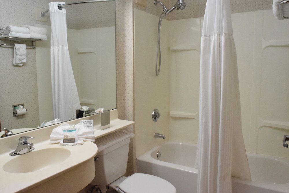 Inn at the Finger Lakes - photo 17