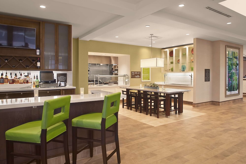 Hilton Garden Inn Akron - photo 26