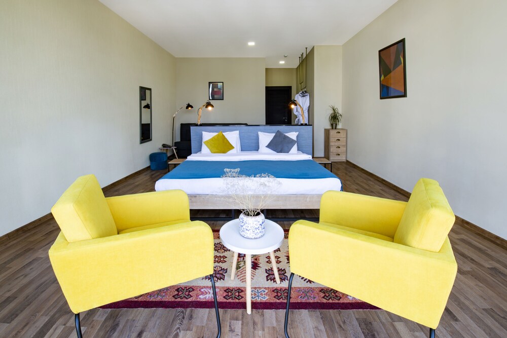 Guestroom