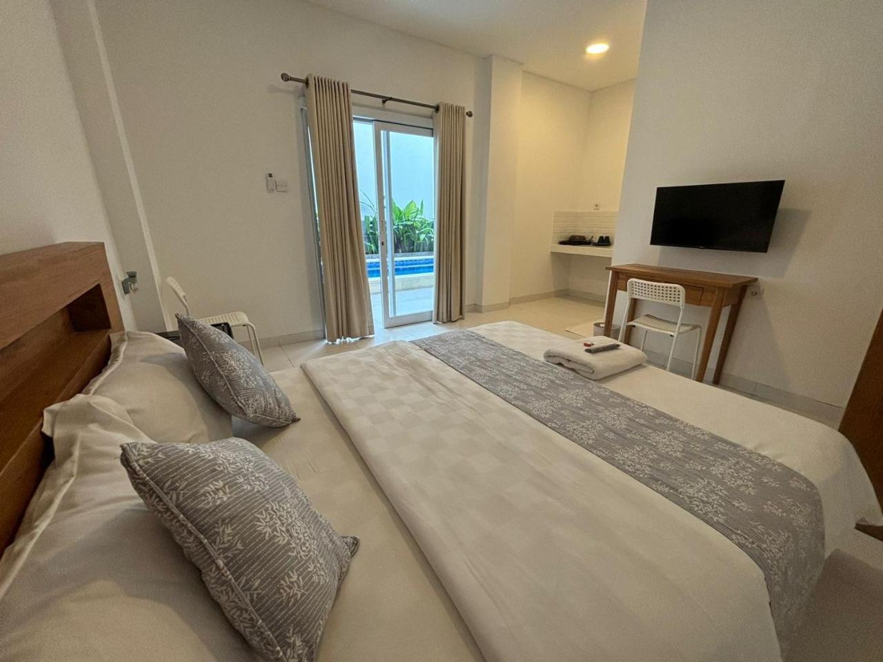 Jabu Hasian Bali — 5-Star Luxury Hotel in Kerobokan, Indonesia