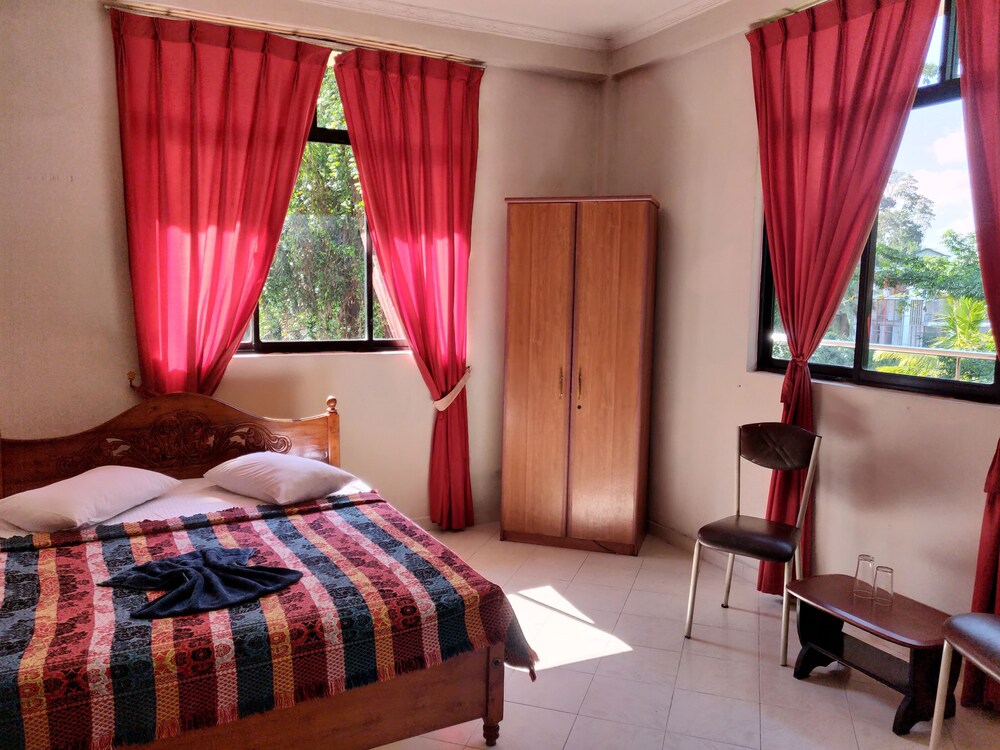 Kandy View Hotel - carbon neutral hotel in Kandy