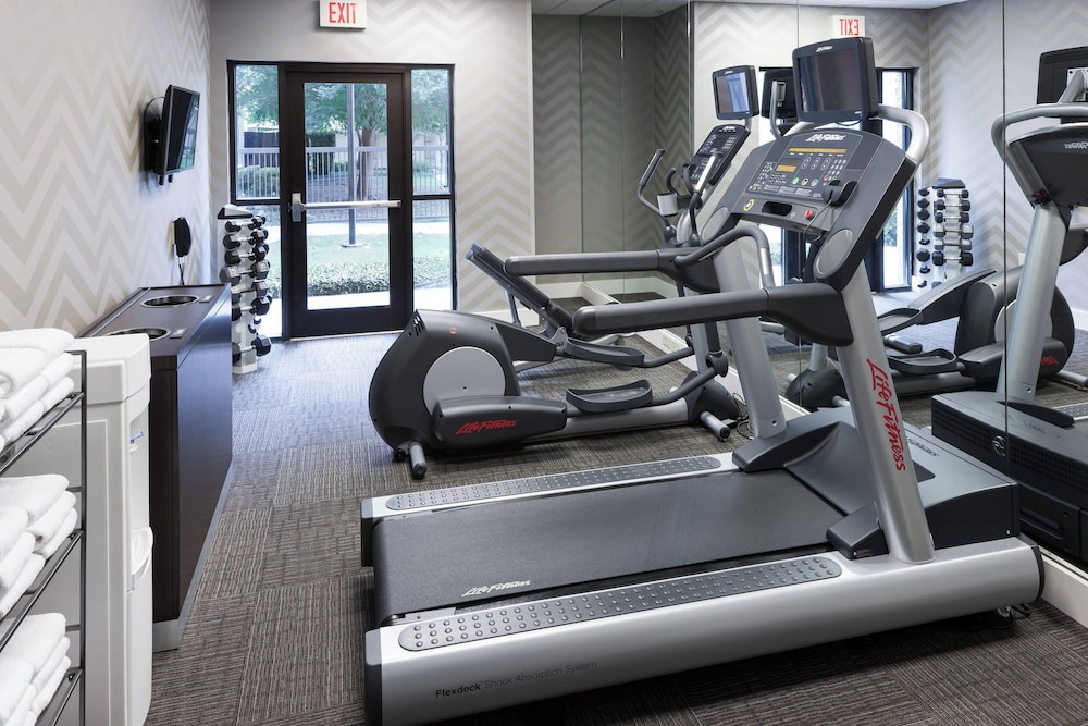 Residence Inn by Marriott Fort Worth Cultural District - photo 26