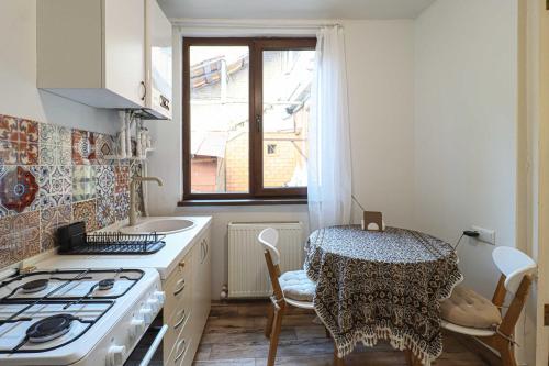 Cozy Vera Apt By Wehost