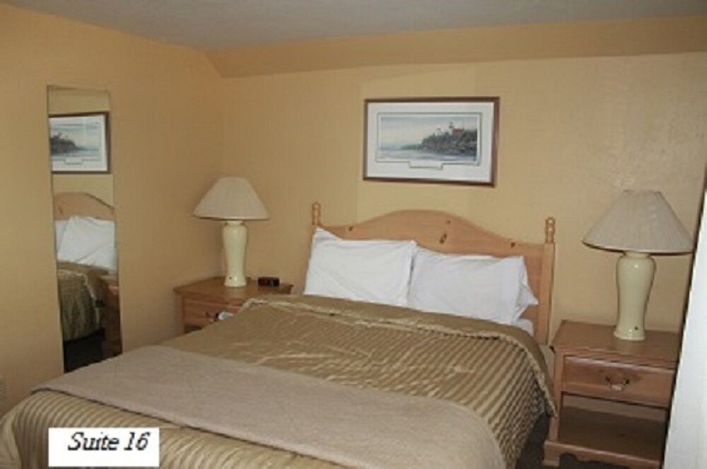 Cedar Court Inn - photo 33