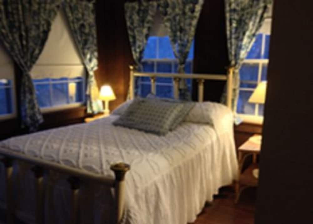 Black Mountain Inn - photo 10