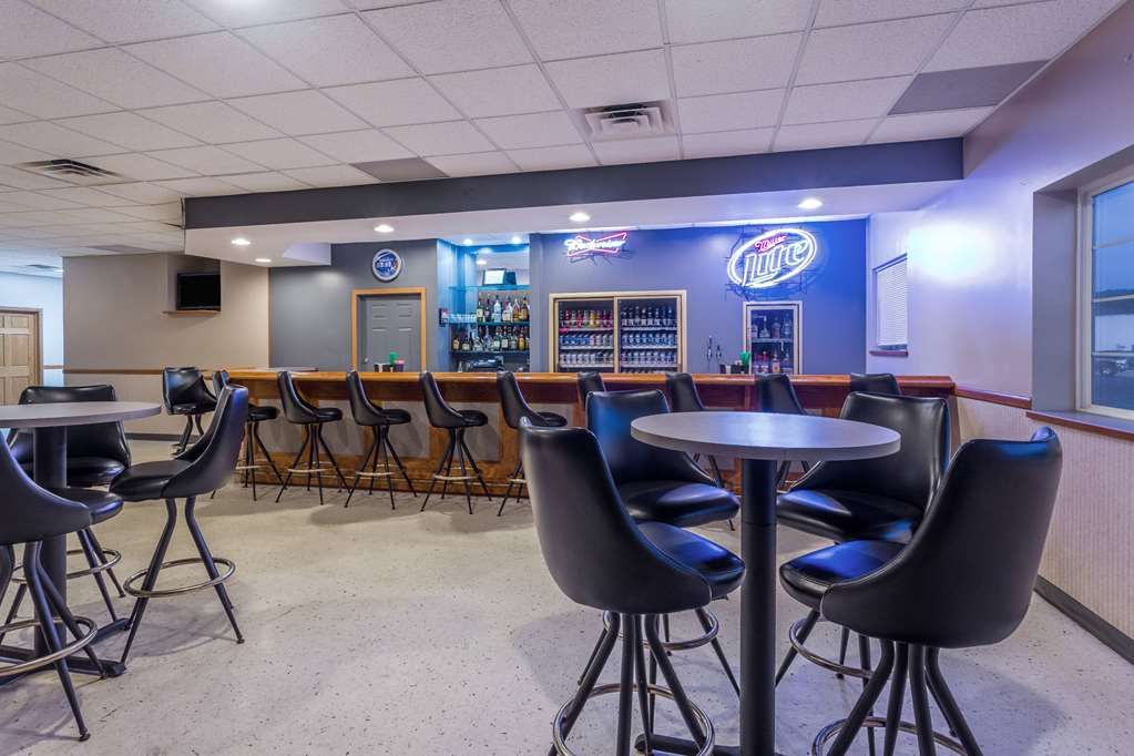 AmericInn by Wyndham Boscobel - photo 33