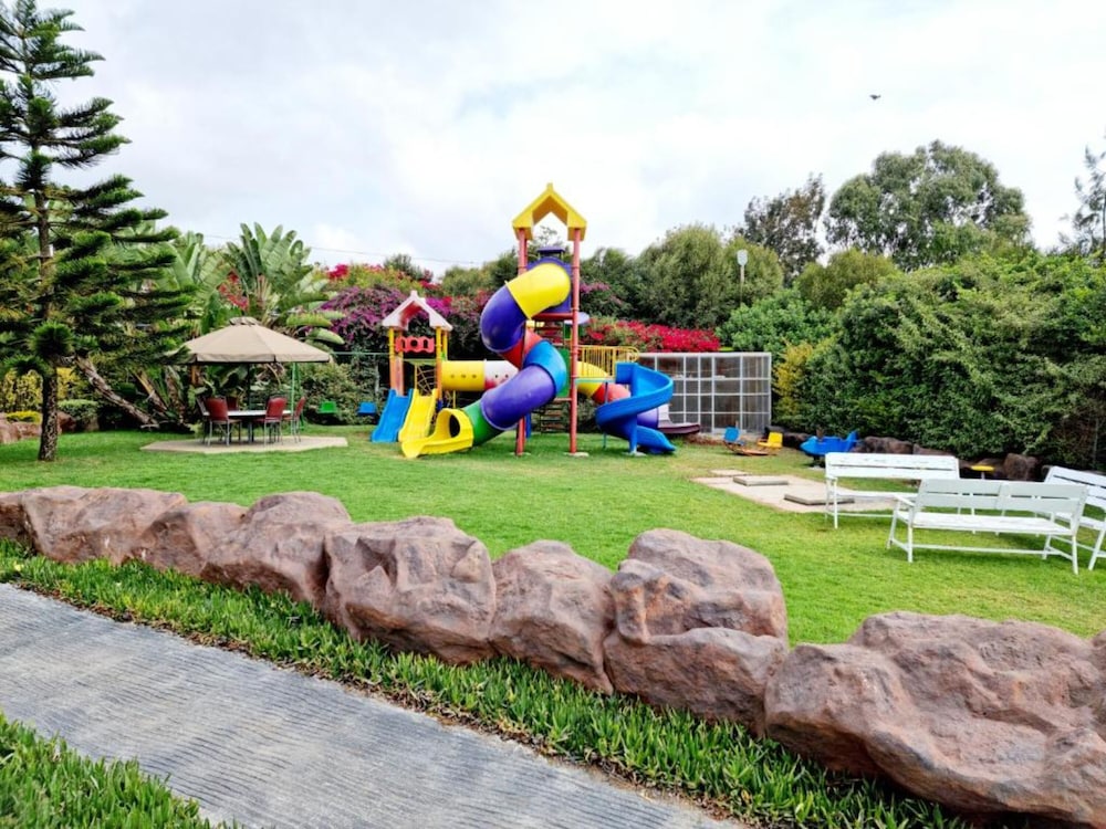 Children's play area - outdoor