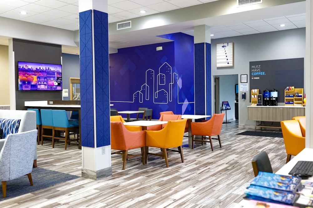 Holiday Inn Express & Suites Memphis Arpt Elvis Presley Blv by IHG - photo 14