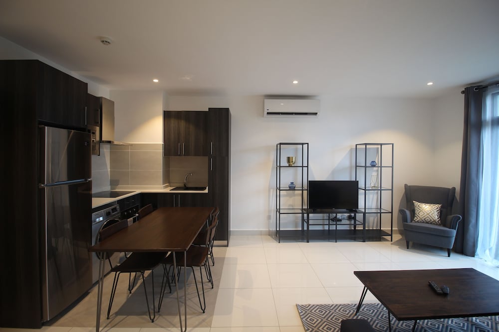 Embassy Gardens One Bed Standard Unit — Accra — photo 5