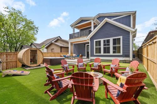 The Morrison Karaoke Theater Backyard Oasis — 4-Star Luxury Hotel in Nashville, United States