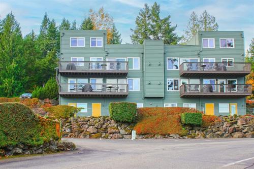 Sq Orca Oasis — Port Townsend — photo 3