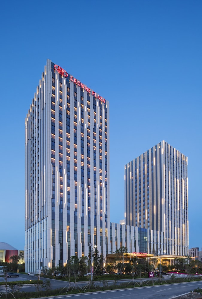 Crowne Plaza Harbin Songbei by IHG in Harbin, People's Republic of China