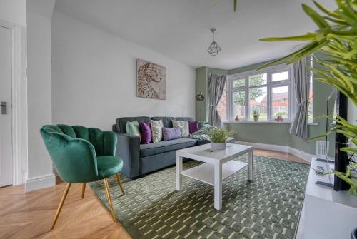 The Moseley House 4BR with Free Parking — 4-Star Luxury Hotel in Birmingham, United Kingdom