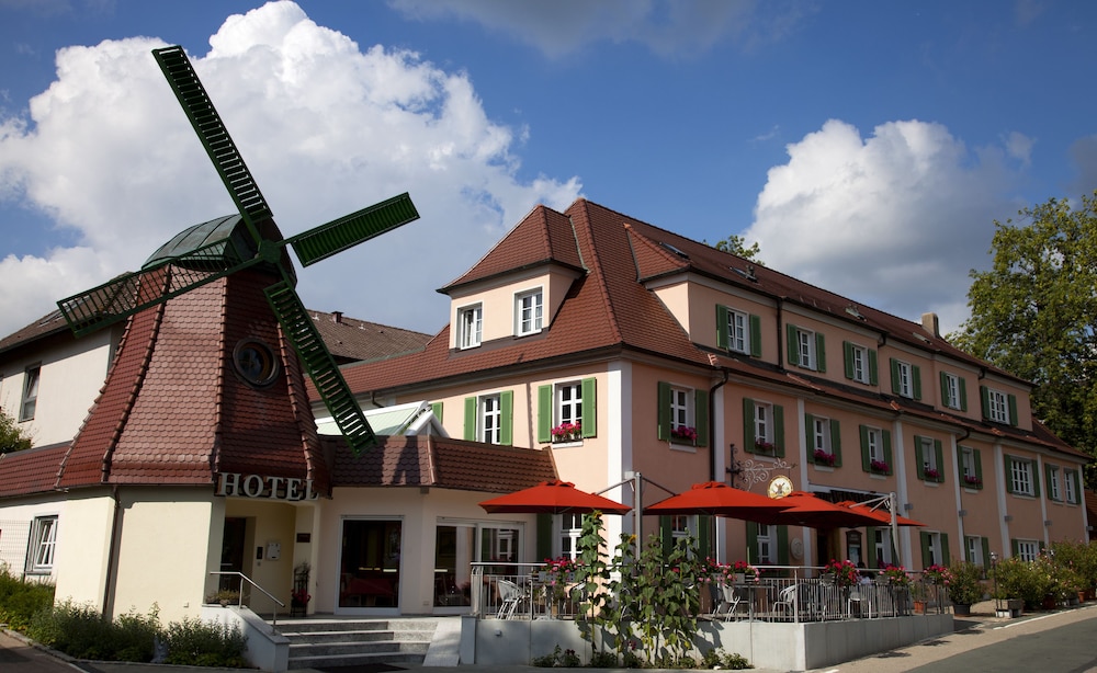 Hotel Gasthof zur Windmühle - carbon neutral hotel in Ansbach