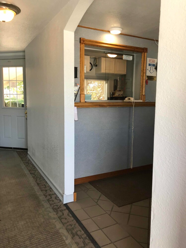 Residential Inn Extended Stay - photo 2