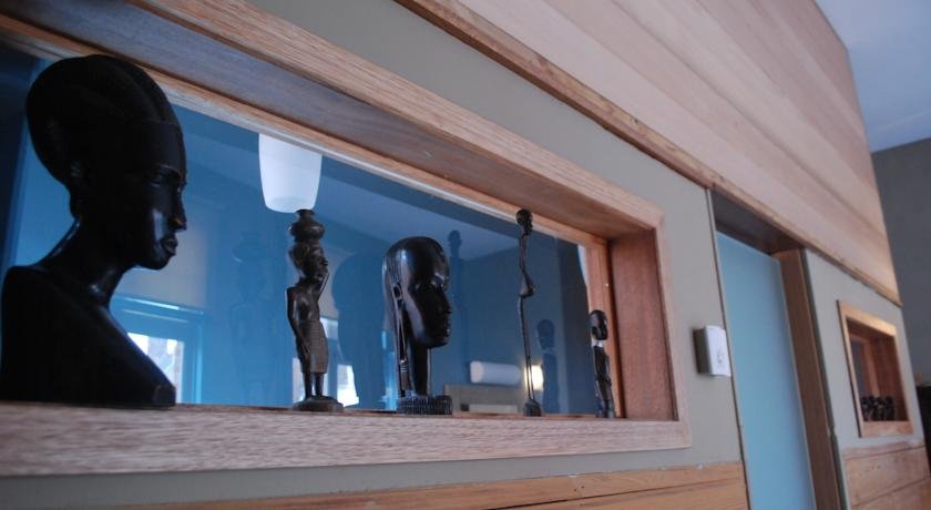 Cornerhouse Level Ten by Romy&Travis in Brugge, Belgium