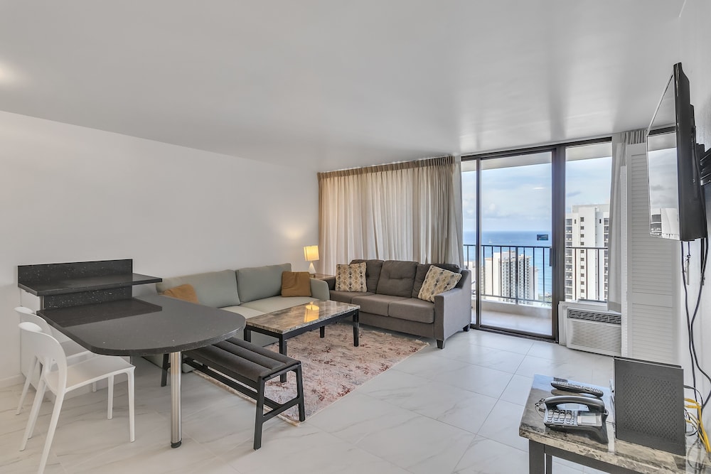 Waikiki Banyan Condo Located One Block From Waikiki Beach by Koko Resort Vacation Rentals - photo 75