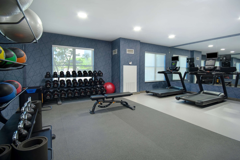 Homewood Suites by Hilton Lexington Hamburg - photo 40