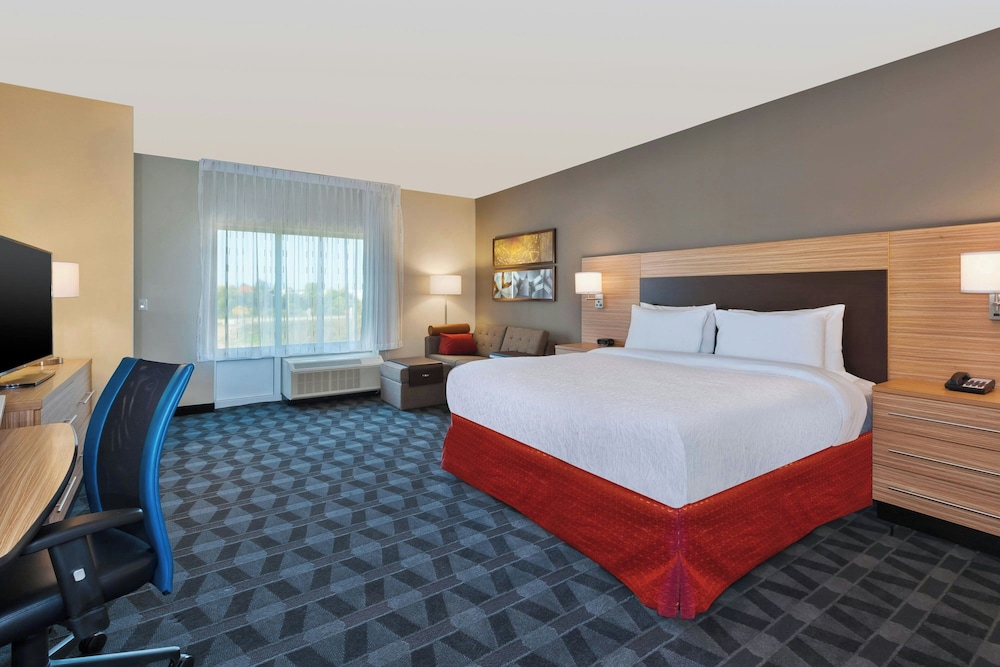 TownePlace Suites by Marriott Grand Rapids Airport Southeast - photo 10