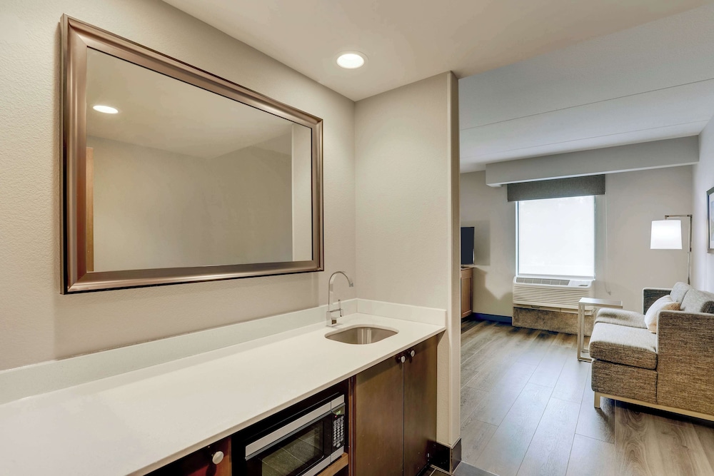 Hampton Inn & Suites Rome - photo 24