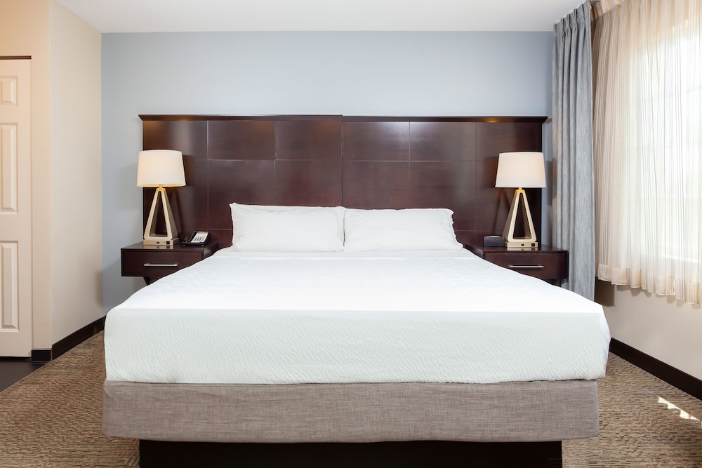Staybridge Suites Phoenix Chandler by IHG - photo 28