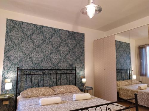 Two Steps from Rialto - last minute hotel in Venice