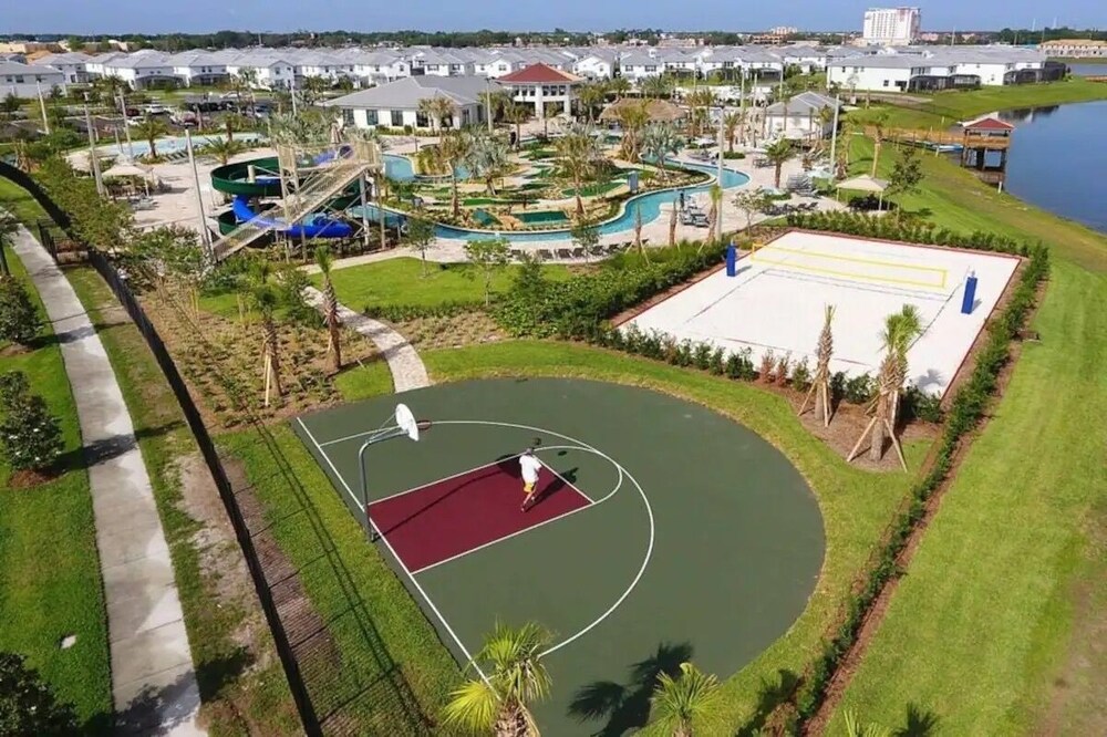 4323sl storey Lake Resort 5 Bedroom Townhouse by RedAwning - photo 37