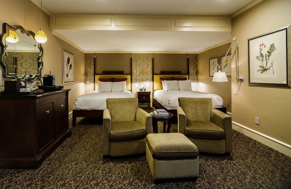 Chestnut Hill Hotel - photo 12
