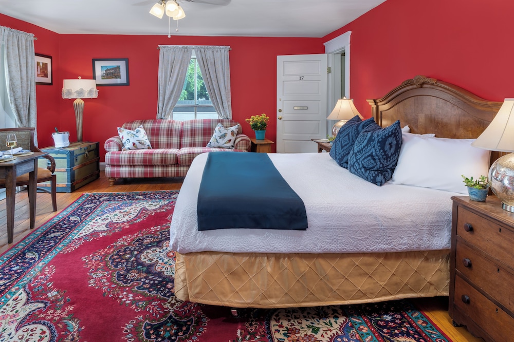 Inner Banks Inn - photo 24