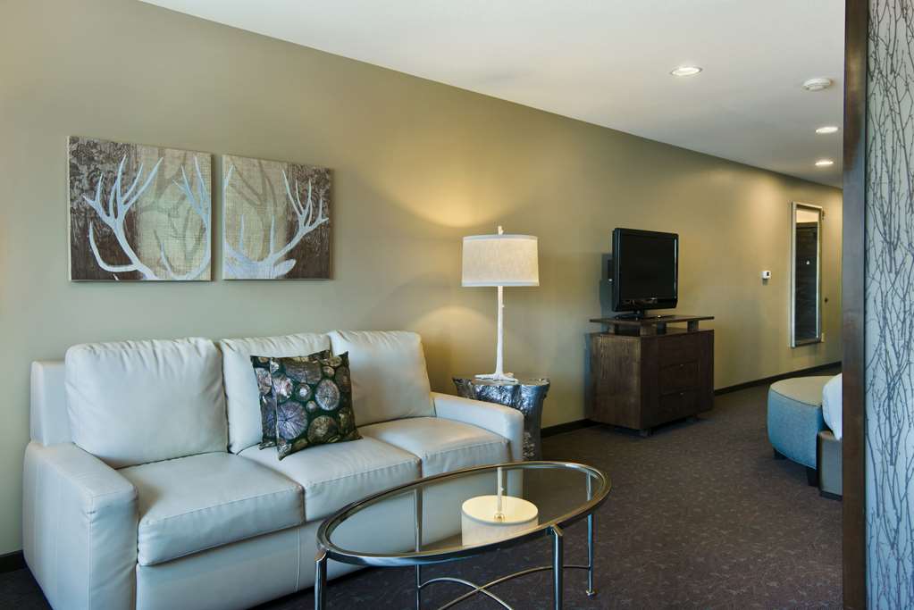 The Oxford Hotel Bend - photo 2