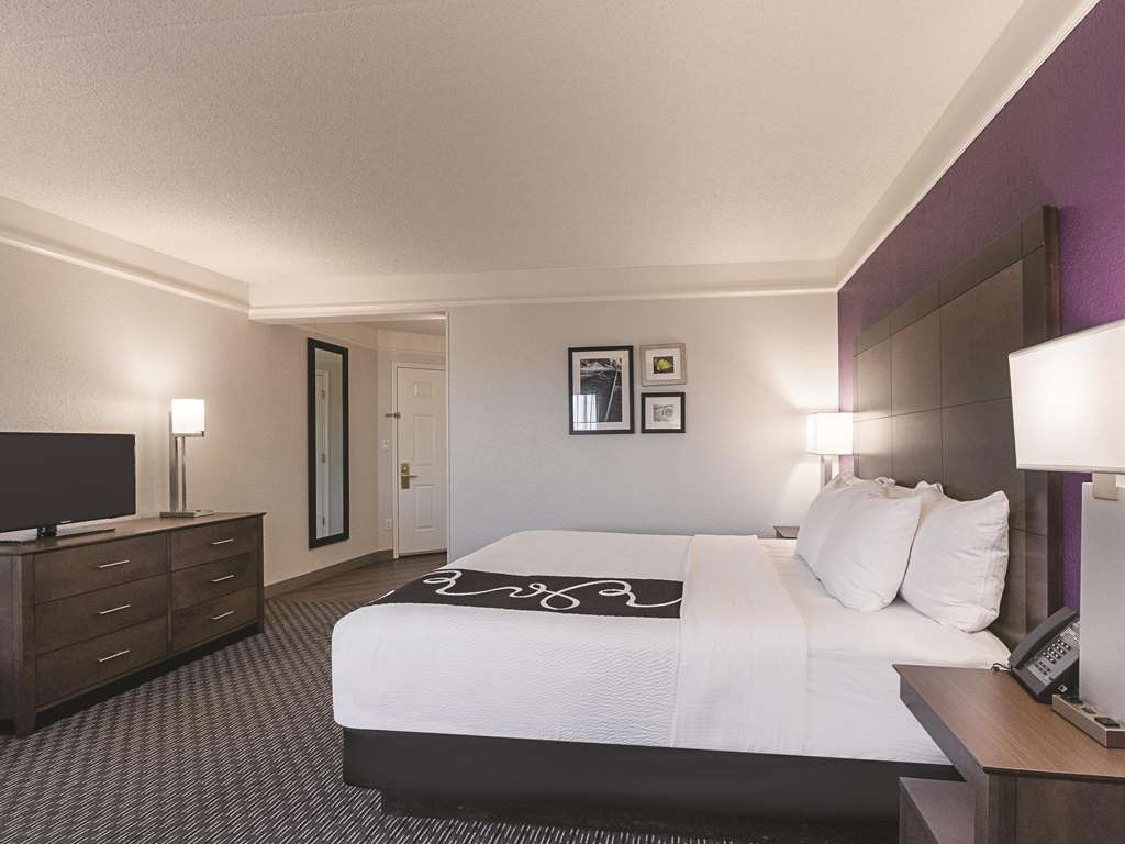 La Quinta Inn & Suites by Wyndham Grand Junction - photo 19