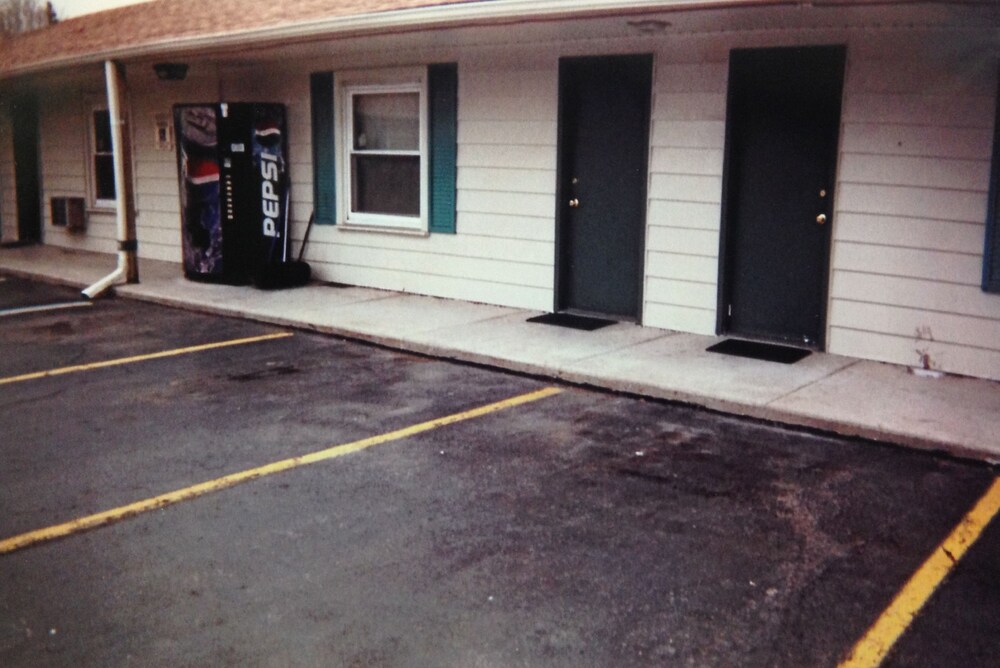 Village Inn Motel Holt - photo 18
