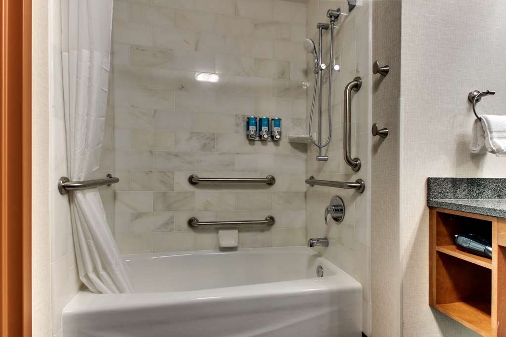 Drury Plaza Hotel Richmond - photo 39