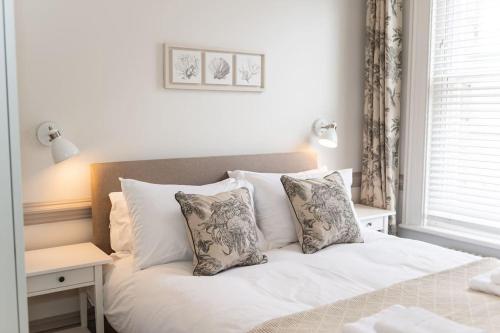 3 Castle Mews — 4-Star Luxury Hotel in Salisbury, United Kingdom