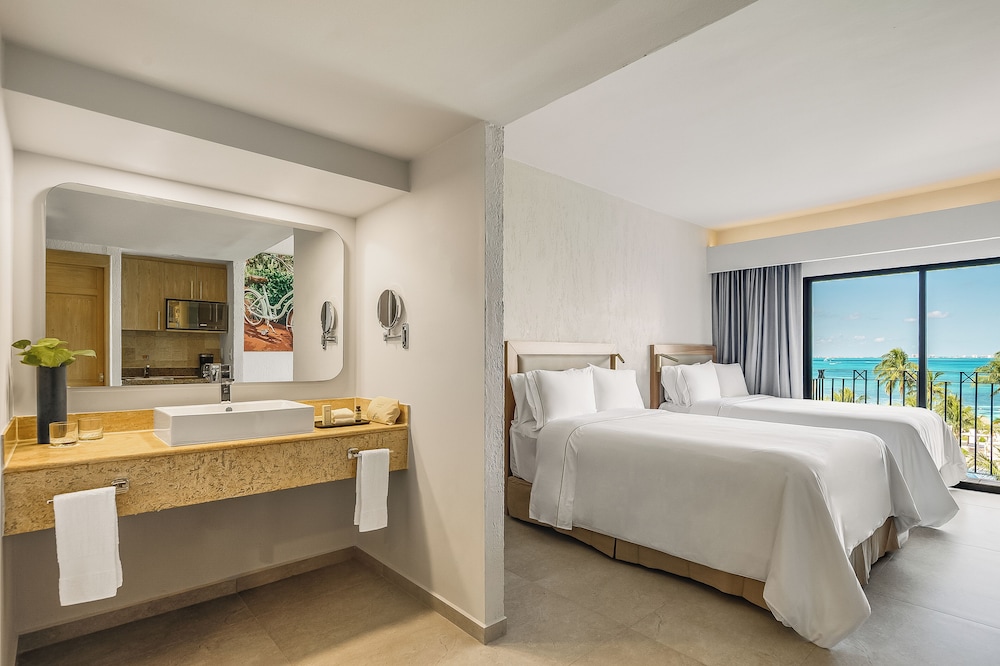 Fiesta Americana Cancun Villas