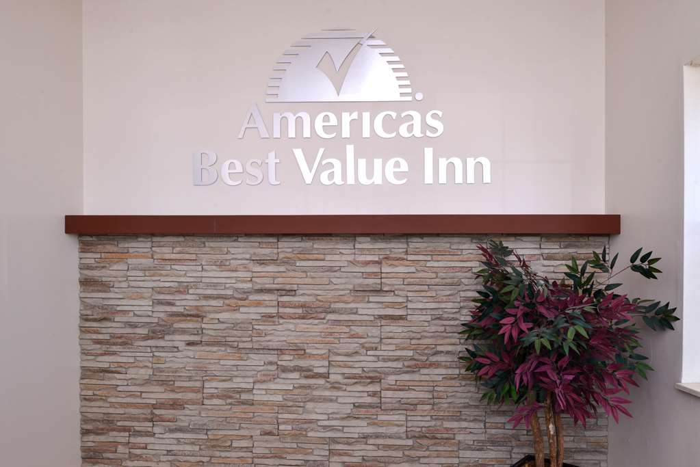 Americas Best Value Inn & Suites Maryville - photo 5