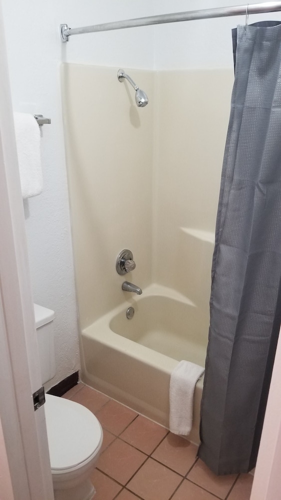Executive Inn Stillwater - photo 9