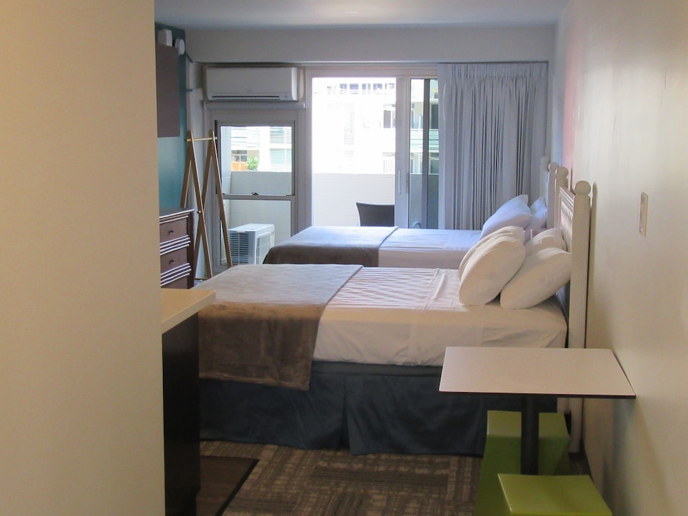 Waikiki Central Hotel - photo 17