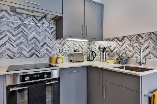 Finest Retreats 13 Belle House Apartment 2