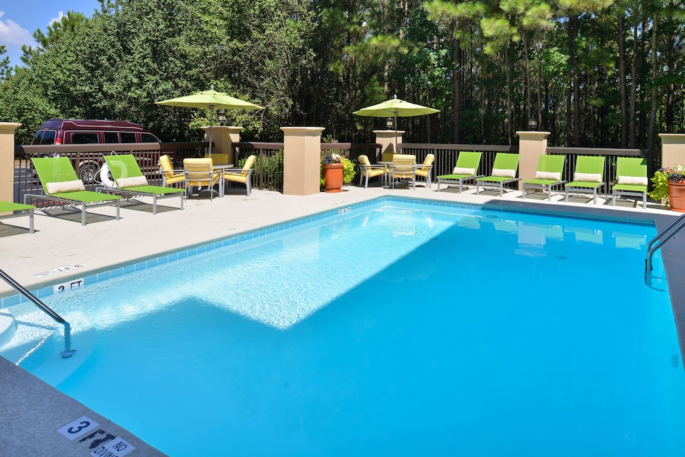 Hampton Inn Cartersville - photo 22