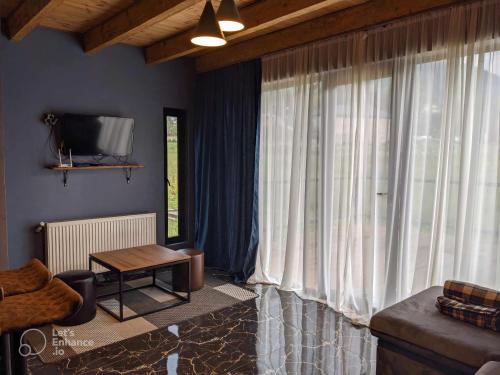 Kazbegi Cottage Memo