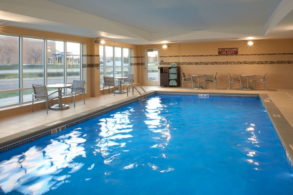 TownePlace Suites by Marriott Grand Rapids Airport - photo 15