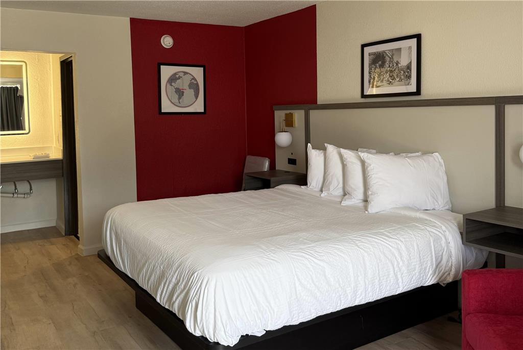 Travelodge by Wyndham Lumberton - photo 12