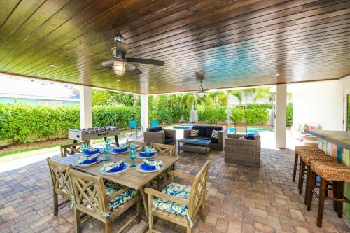 Coconut Cove - photo 30