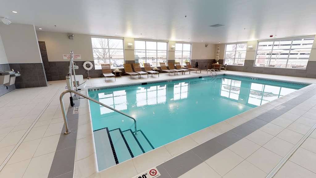 Hyatt House Chicago Oak Brook - photo 8