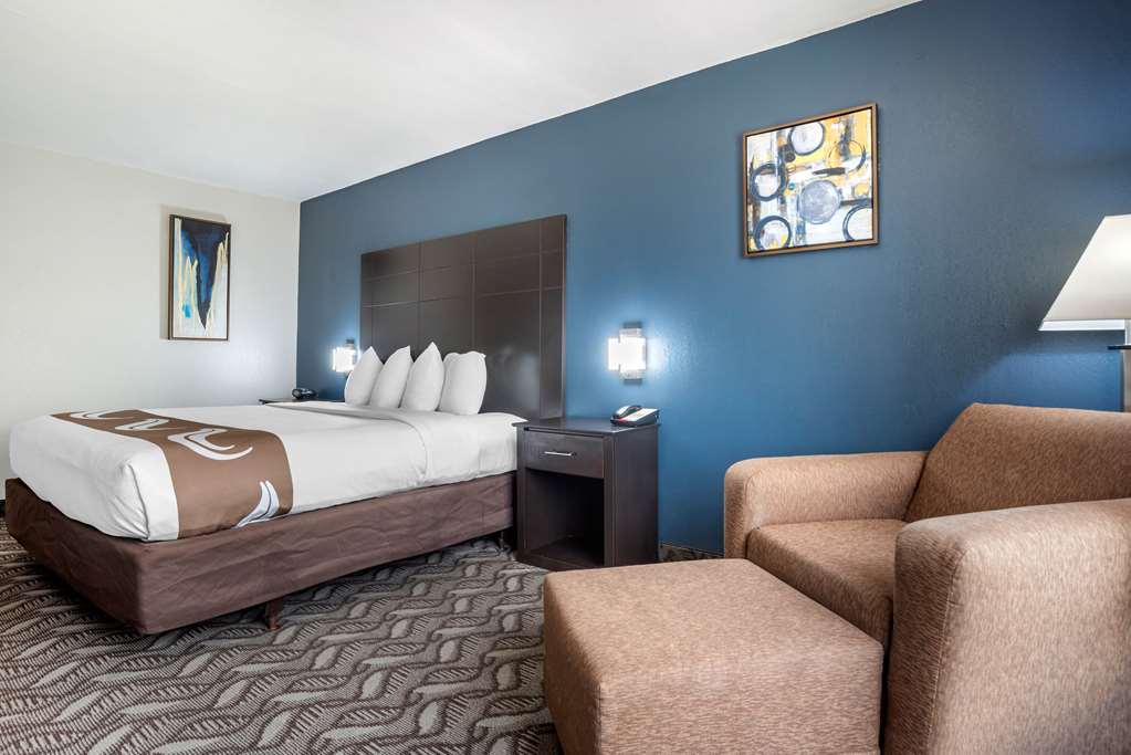 Quality Suites Baton Rouge East Denham Springs - photo 44