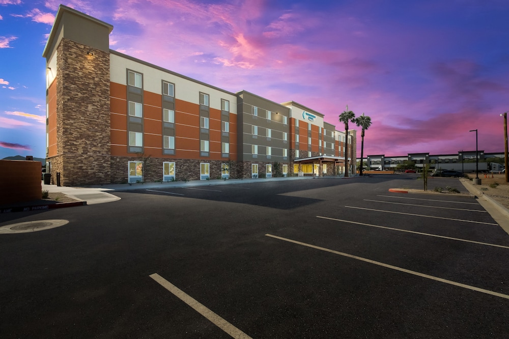 Woodspring Suites Tolleson Phoenix West - photo 32